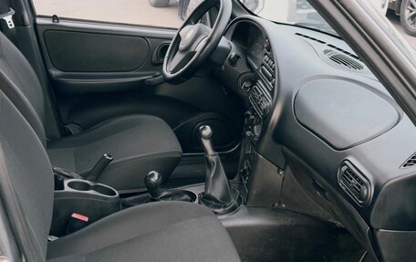 Chevrolet Niva I рестайлинг, 2015 год, 550 000 рублей, 20 фотография