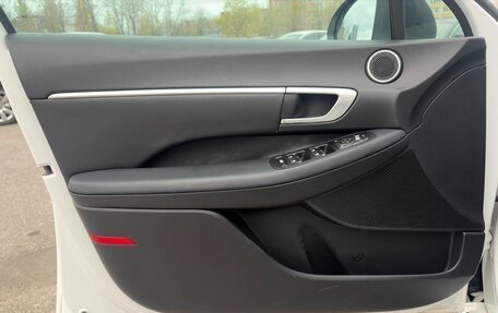 Hyundai Sonata VIII, 2021 год, 1 790 000 рублей, 8 фотография