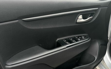 KIA Rio IV, 2018 год, 1 290 000 рублей, 8 фотография