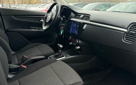 KIA Rio IV, 2018 год, 1 290 000 рублей, 21 фотография