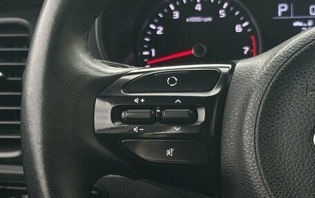 KIA Rio IV, 2018 год, 1 290 000 рублей, 26 фотография