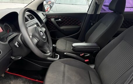 Volkswagen Polo VI (EU Market), 2012 год, 750 000 рублей, 9 фотография