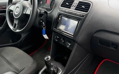 Volkswagen Polo VI (EU Market), 2012 год, 750 000 рублей, 15 фотография