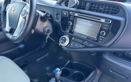 Toyota Prius c I, 2016 год, 1 570 000 рублей, 16 фотография