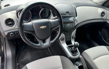 Chevrolet Cruze II, 2012 год, 599 000 рублей, 9 фотография