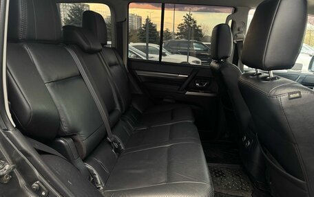 Mitsubishi Pajero IV, 2012 год, 2 390 000 рублей, 13 фотография