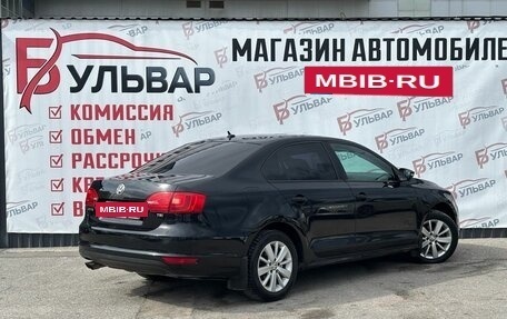 Volkswagen Jetta VI, 2013 год, 979 000 рублей, 4 фотография