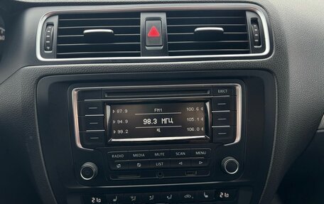 Volkswagen Jetta VI, 2013 год, 979 000 рублей, 11 фотография