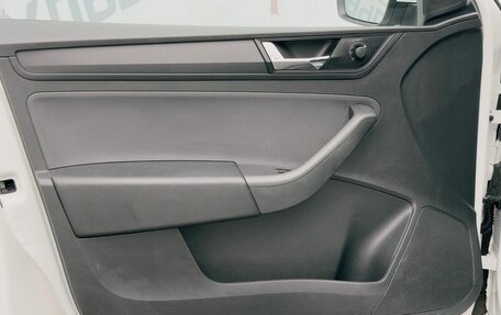 Skoda Rapid I, 2019 год, 1 365 000 рублей, 8 фотография