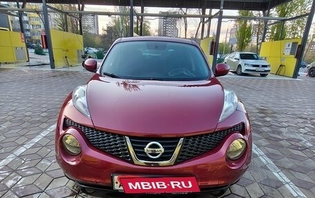 Nissan Juke II, 2012 год, 910 000 рублей, 1 фотография