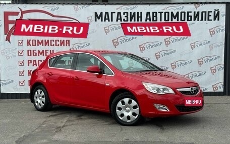 Opel Astra J, 2012 год, 890 000 рублей, 1 фотография