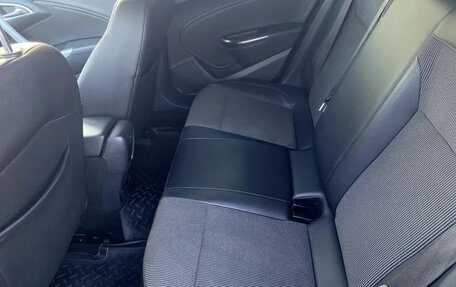 Opel Astra J, 2011 год, 870 000 рублей, 10 фотография