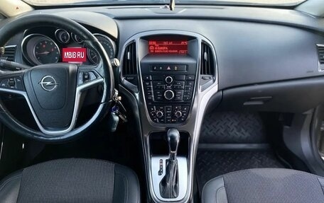 Opel Astra J, 2011 год, 870 000 рублей, 7 фотография