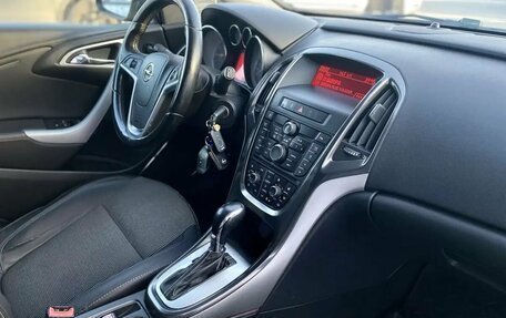 Opel Astra J, 2011 год, 870 000 рублей, 18 фотография