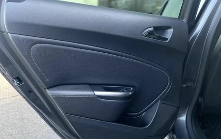 Opel Astra J, 2011 год, 870 000 рублей, 14 фотография