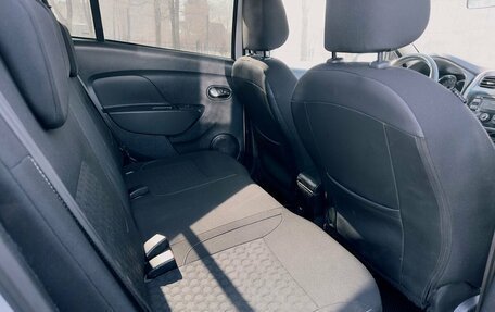 Renault Sandero II рестайлинг, 2016 год, 745 000 рублей, 20 фотография