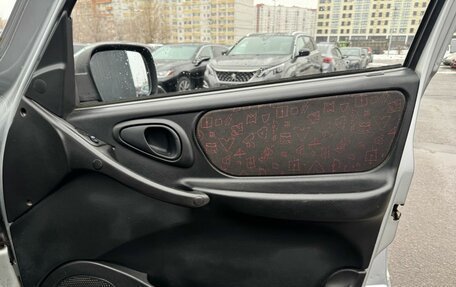 Chevrolet Niva I рестайлинг, 2006 год, 370 000 рублей, 16 фотография