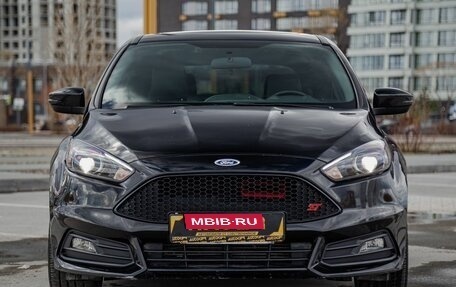 Ford Focus ST III, 2018 год, 1 900 000 рублей, 6 фотография