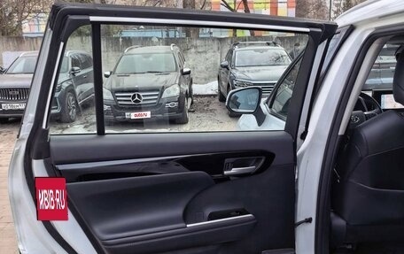 Toyota Highlander, 2024 год, 6 000 000 рублей, 13 фотография