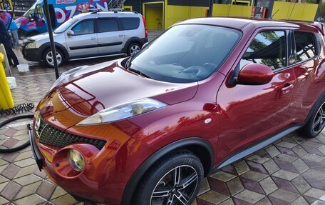 Nissan Juke II, 2012 год, 910 000 рублей, 12 фотография