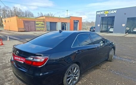 Toyota Camry, 2017 год, 2 200 000 рублей, 3 фотография