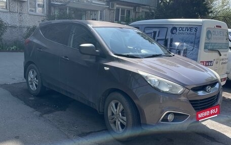 Hyundai ix35 I рестайлинг, 2012 год, 1 299 000 рублей, 2 фотография