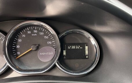 Renault Logan II, 2020 год, 1 100 000 рублей, 20 фотография