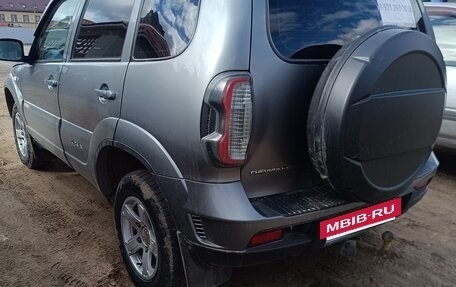 Chevrolet Niva I рестайлинг, 2016 год, 670 000 рублей, 4 фотография
