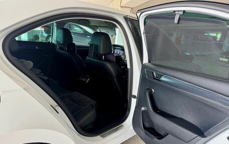 Skoda Superb III рестайлинг, 2019 год, 3 590 000 рублей, 19 фотография