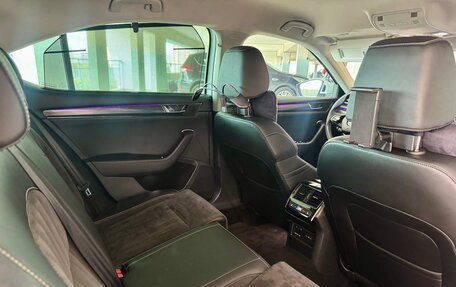 Skoda Superb III рестайлинг, 2019 год, 3 590 000 рублей, 20 фотография