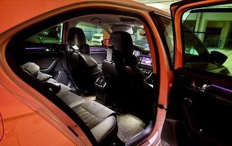 Skoda Superb III рестайлинг, 2019 год, 3 590 000 рублей, 26 фотография