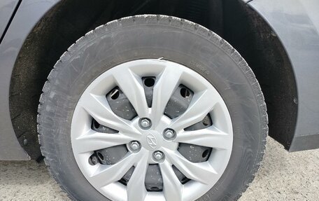 Hyundai Solaris II рестайлинг, 2021 год, 1 500 000 рублей, 25 фотография