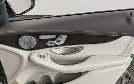 Mercedes-Benz GLC, 2019 год, 4 900 000 рублей, 25 фотография