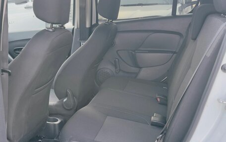 Renault Sandero II рестайлинг, 2019 год, 1 369 000 рублей, 19 фотография