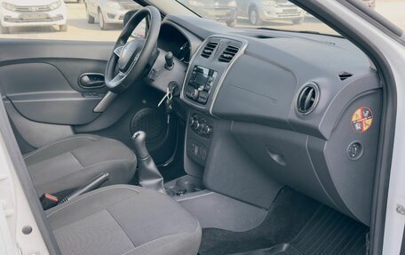 Renault Sandero II рестайлинг, 2019 год, 1 369 000 рублей, 23 фотография