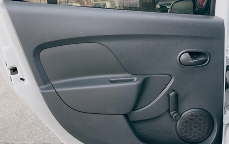 Renault Sandero II рестайлинг, 2019 год, 1 369 000 рублей, 18 фотография