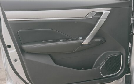 Geely Coolray I, 2022 год, 1 649 000 рублей, 8 фотография