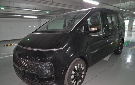 Hyundai Staria, 2025 год, 10 600 000 рублей, 1 фотография