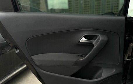 Volkswagen Polo VI (EU Market), 2013 год, 860 000 рублей, 11 фотография