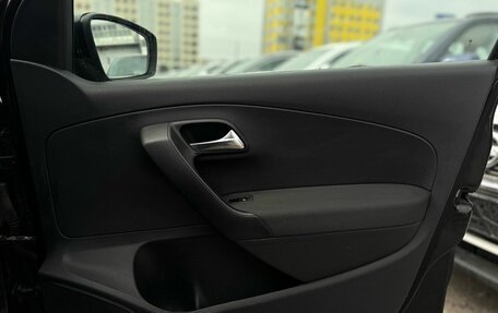 Volkswagen Polo VI (EU Market), 2013 год, 860 000 рублей, 16 фотография