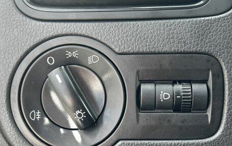 Volkswagen Polo VI (EU Market), 2013 год, 670 000 рублей, 18 фотография