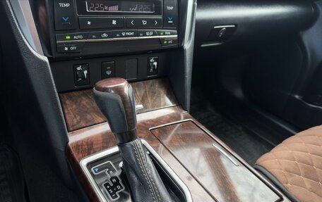 Toyota Camry, 2017 год, 2 390 000 рублей, 17 фотография