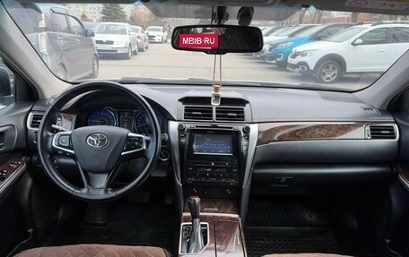 Toyota Camry, 2017 год, 2 390 000 рублей, 18 фотография