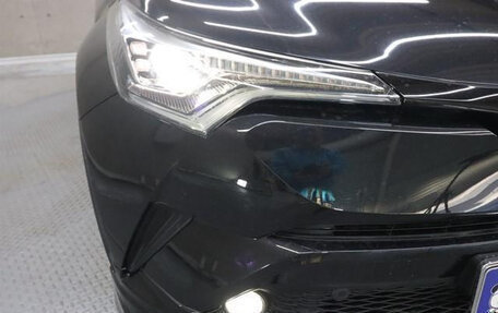 Toyota C-HR I рестайлинг, 2018 год, 1 560 000 рублей, 3 фотография