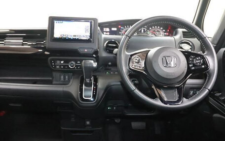 Toyota C-HR I рестайлинг, 2018 год, 1 560 000 рублей, 10 фотография