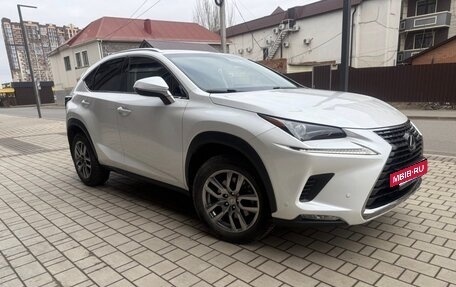 Lexus NX I, 2019 год, 3 400 000 рублей, 3 фотография