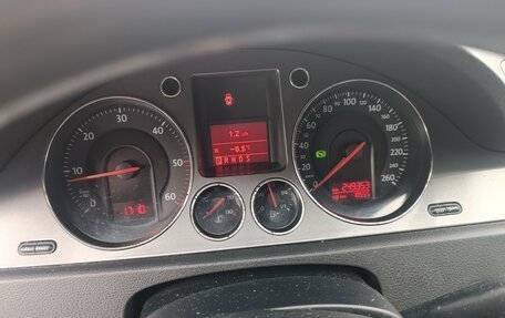 Volkswagen Passat B6, 2008 год, 700 000 рублей, 7 фотография