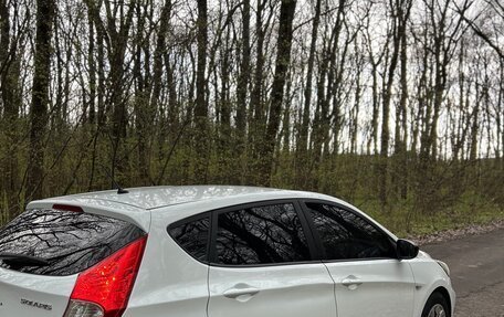 Hyundai Solaris II рестайлинг, 2012 год, 615 000 рублей, 4 фотография