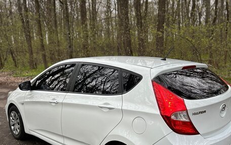 Hyundai Solaris II рестайлинг, 2012 год, 615 000 рублей, 7 фотография