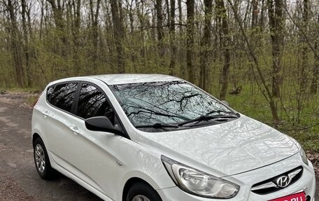 Hyundai Solaris II рестайлинг, 2012 год, 615 000 рублей, 6 фотография